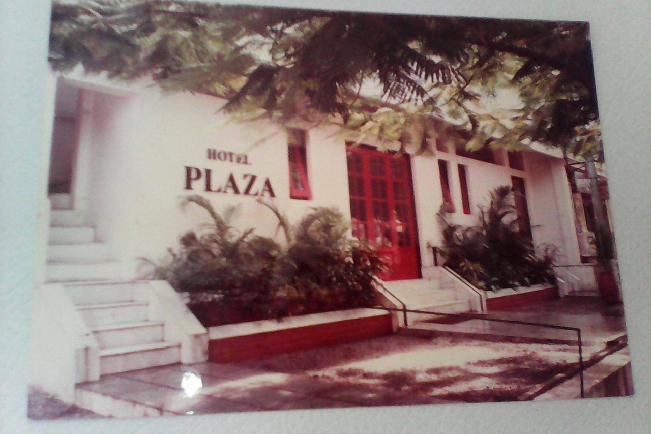 Hotel Plaza -Booking For Foreign Tourist- Jalgaon Bagian luar foto