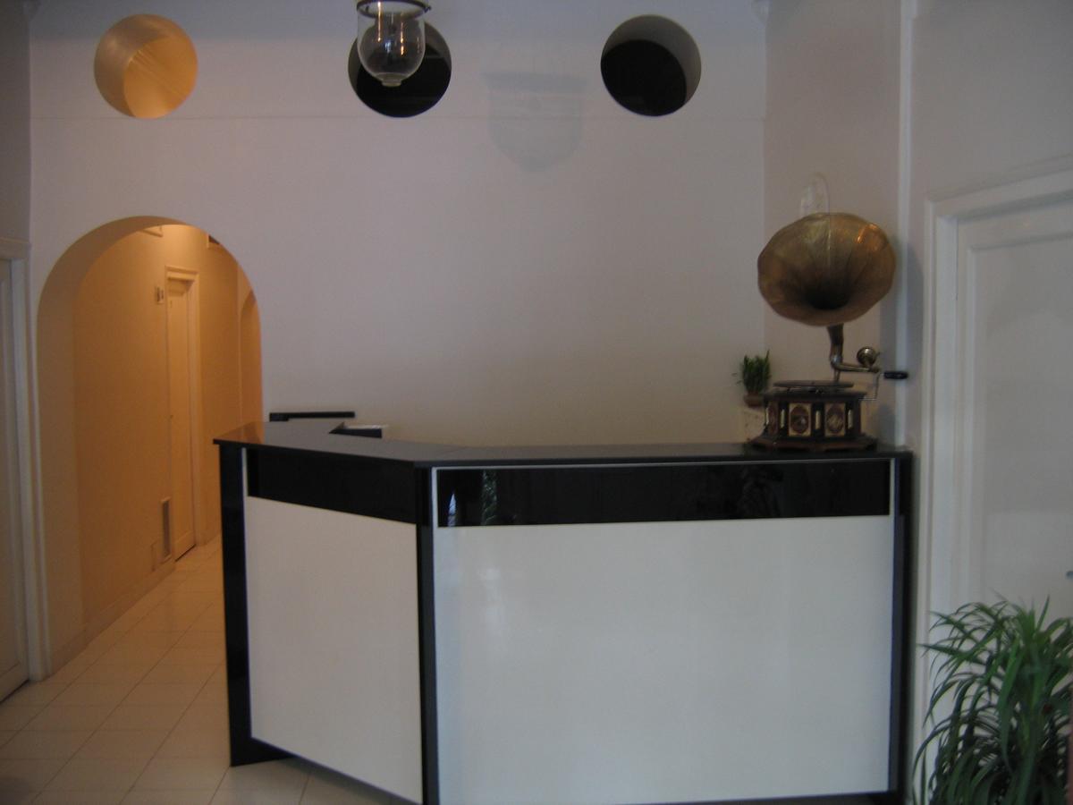 Hotel Plaza -Booking For Foreign Tourist- Jalgaon Bagian luar foto
